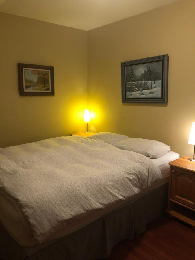 Crowsnest Vineyards Guesthouse Keremeos Exterior foto